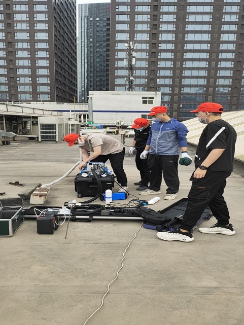 配合陜西省環(huán)境科學(xué)設(shè)計(jì)院在大金機(jī)電進(jìn)行非甲烷總烴濃度測(cè)試