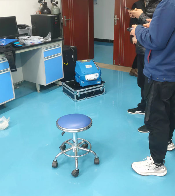 天水市環(huán)境監(jiān)測站PF-300調(diào)式培訓(xùn)